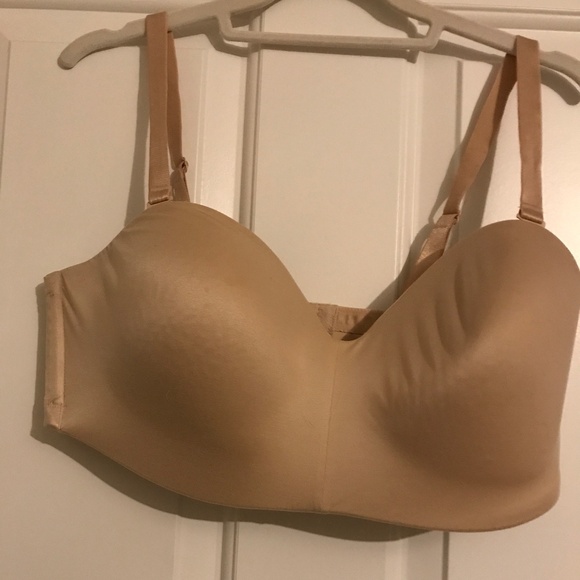 Staying Power Wire Free Strapless Bra - Picture 1 of 2